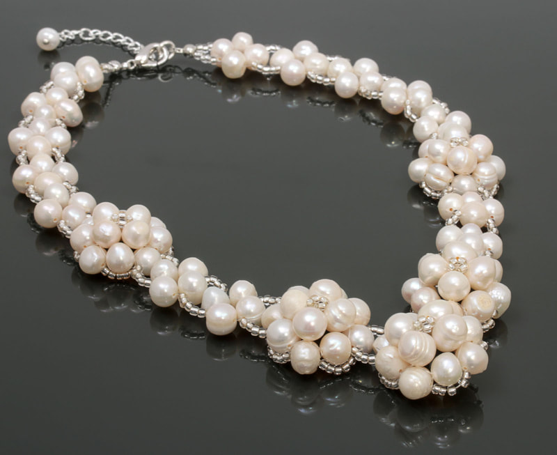 Jewelry Photography pearl necklace